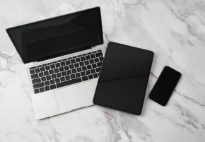 研修は様々なデバイスで受講可能